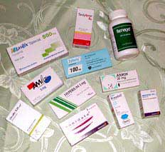 Quelques uns des (nombreux) médicaments qui peuvent être prescrits en plus de la dialyse
